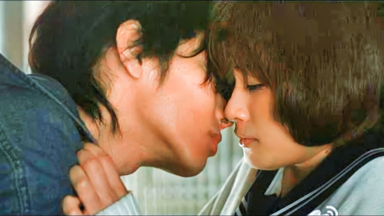 Shy Girl Didn't Know She's In A Relationship With A Famous Kpop Band Singer