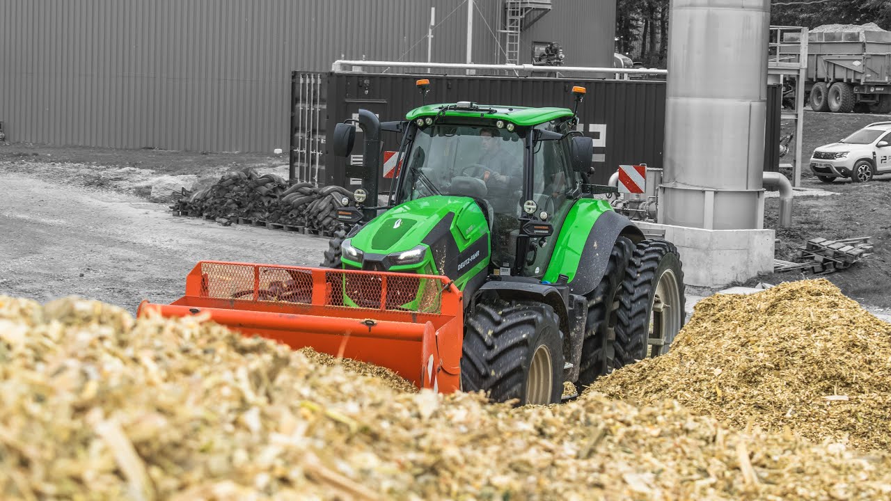 DEUTZ-FAHR 8280TTV 💪 | Tassage de maïs 2021 🌽 | ETA Pesqueux