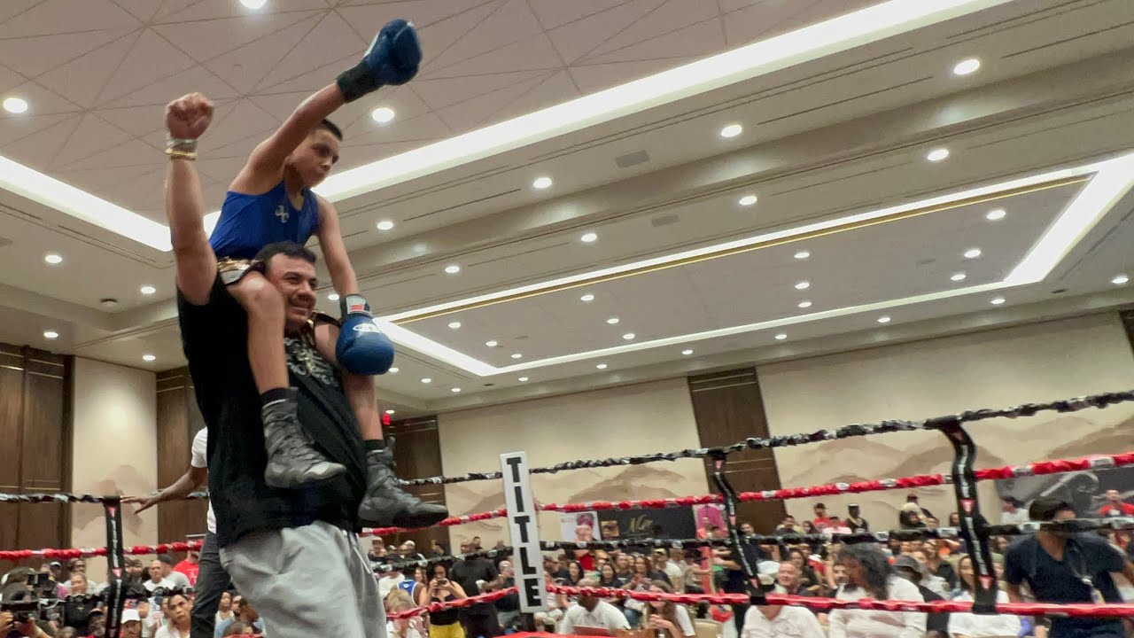FUTURE SUPERSTAR DYLAN CAPETTILLO FULL FIGHT VS A KID TWO WEIGHT CLASSES BIGGGER WBC GREEN BELT