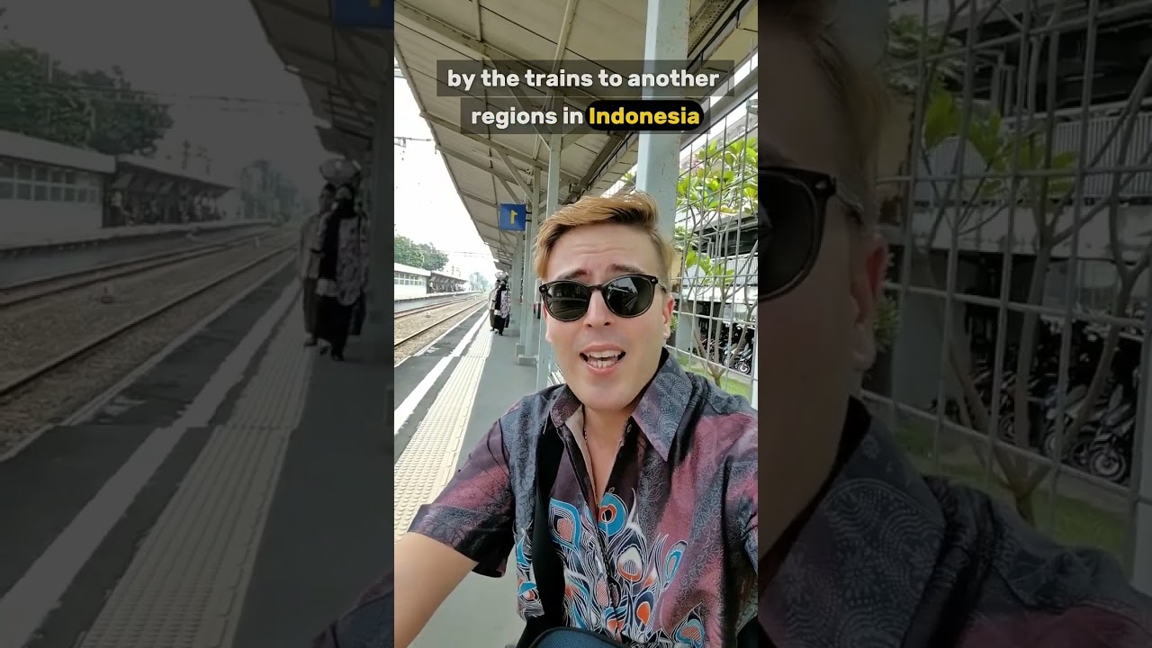 Индонезийские поезда &mdash; лучшие! #индонезия #поезд #krlcommuterline #krl