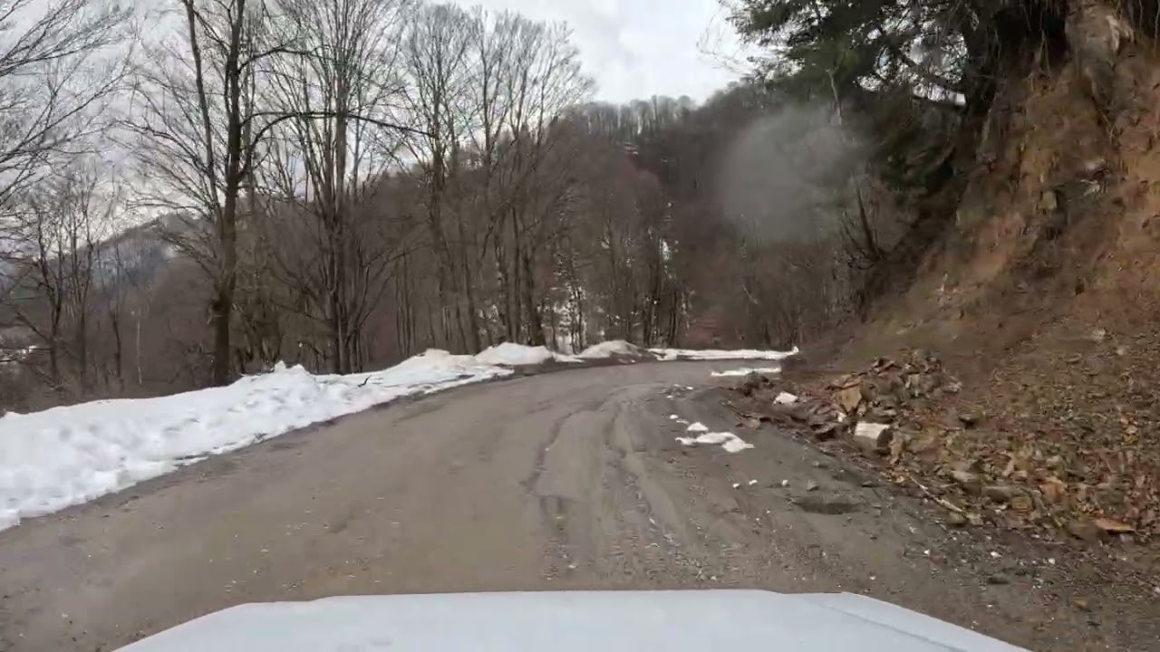 Sat Cerna - Munții Retezat - Dacia Solenza 