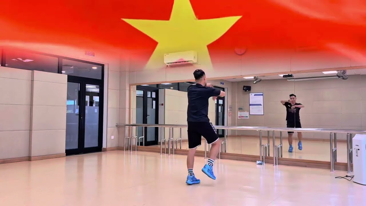 Việt Nam tự hào bước tiếp tương lai