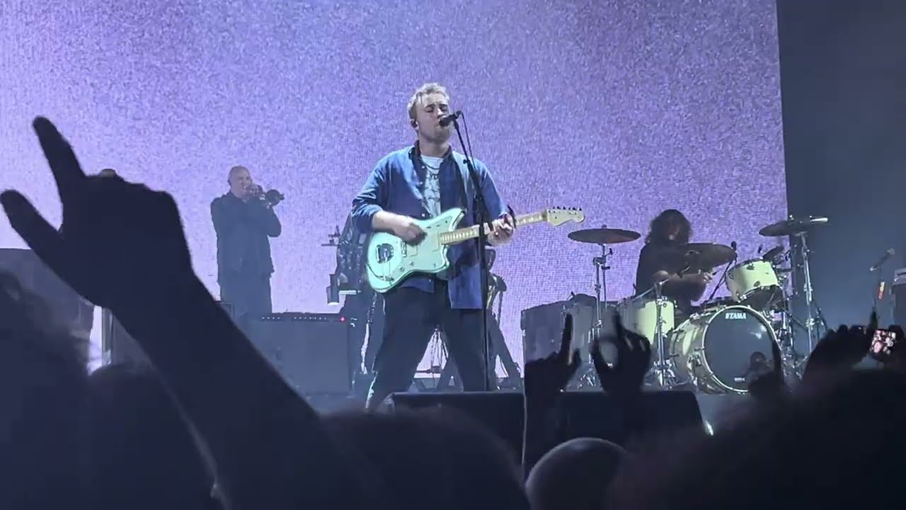 SAM FENDER- „People Watching“ - Live, 2025 March 18th- Amsterdam AFAS (Netherlands)