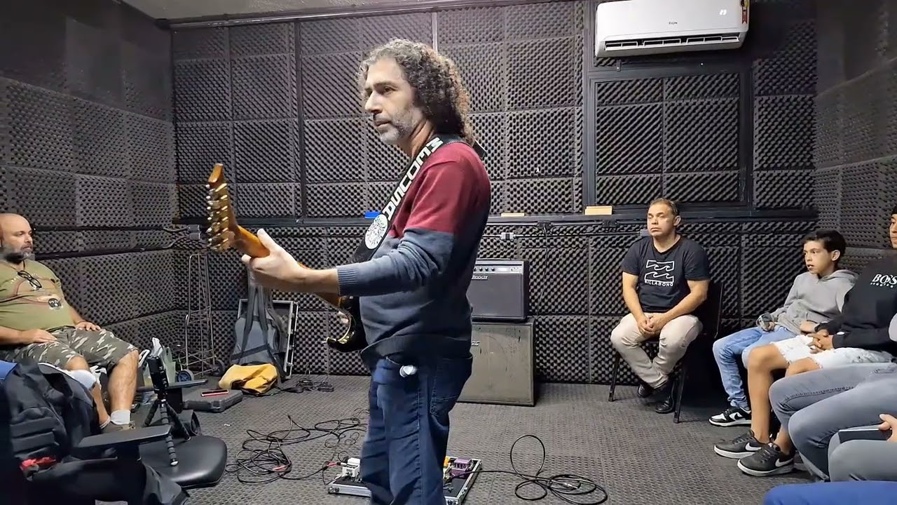 Feedback (microfonia) de guitarra com amplificador valvulado - Milton Medusa #shorts 