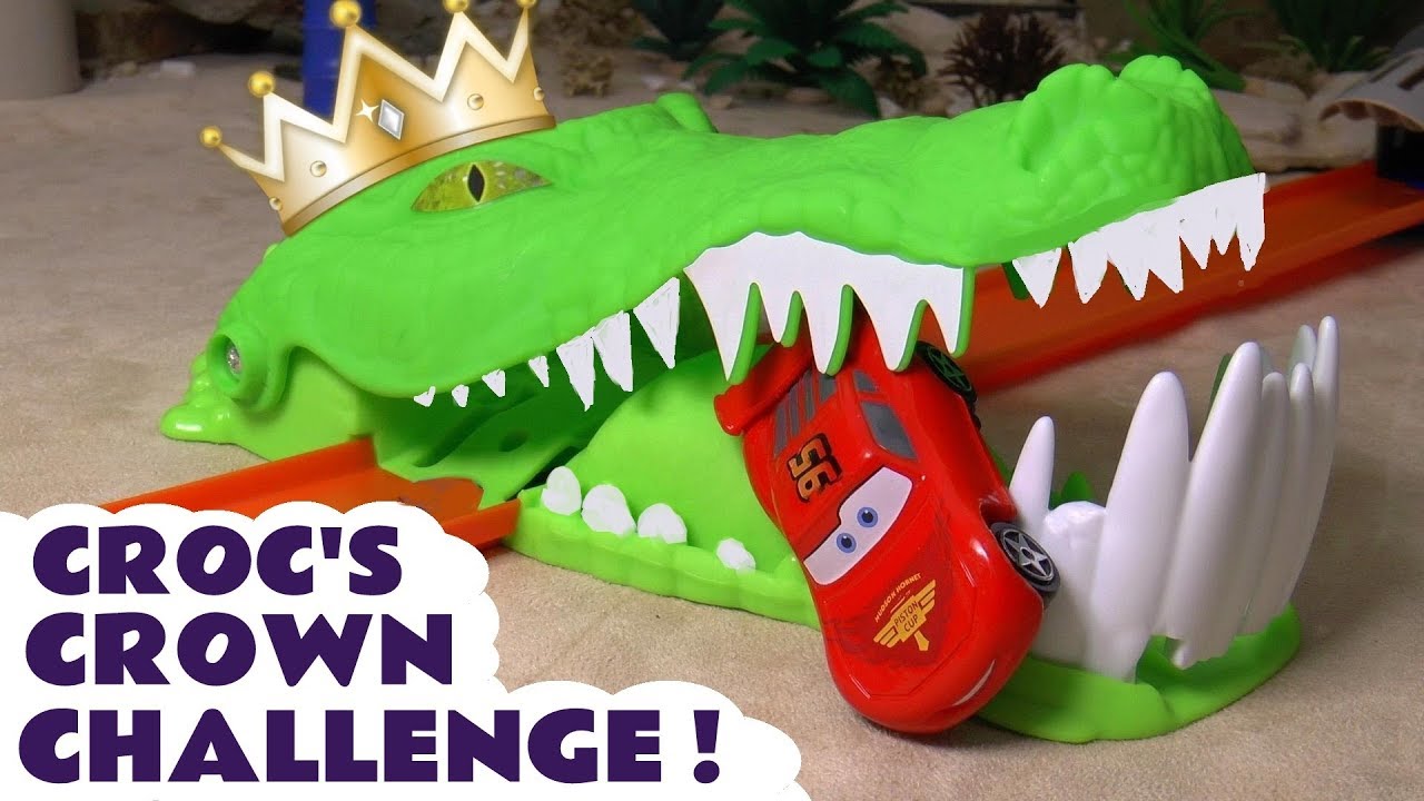 Croc Crown Challenge with Hot Wheels and Funlings Toy Cars