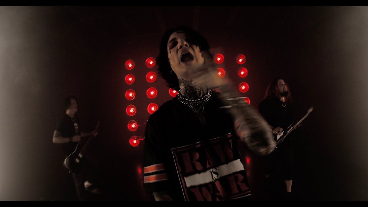 REDDSTAR - OUTSIDERS (OFFICIAL VIDEO)