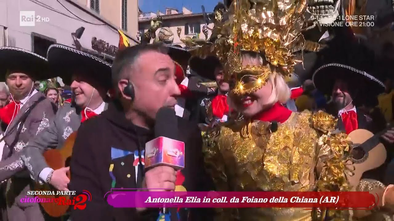 Antonella Elia a Foiano della Chiana, nel carnevale più antico d'Italia - Citofonare Rai2 25/02/2024