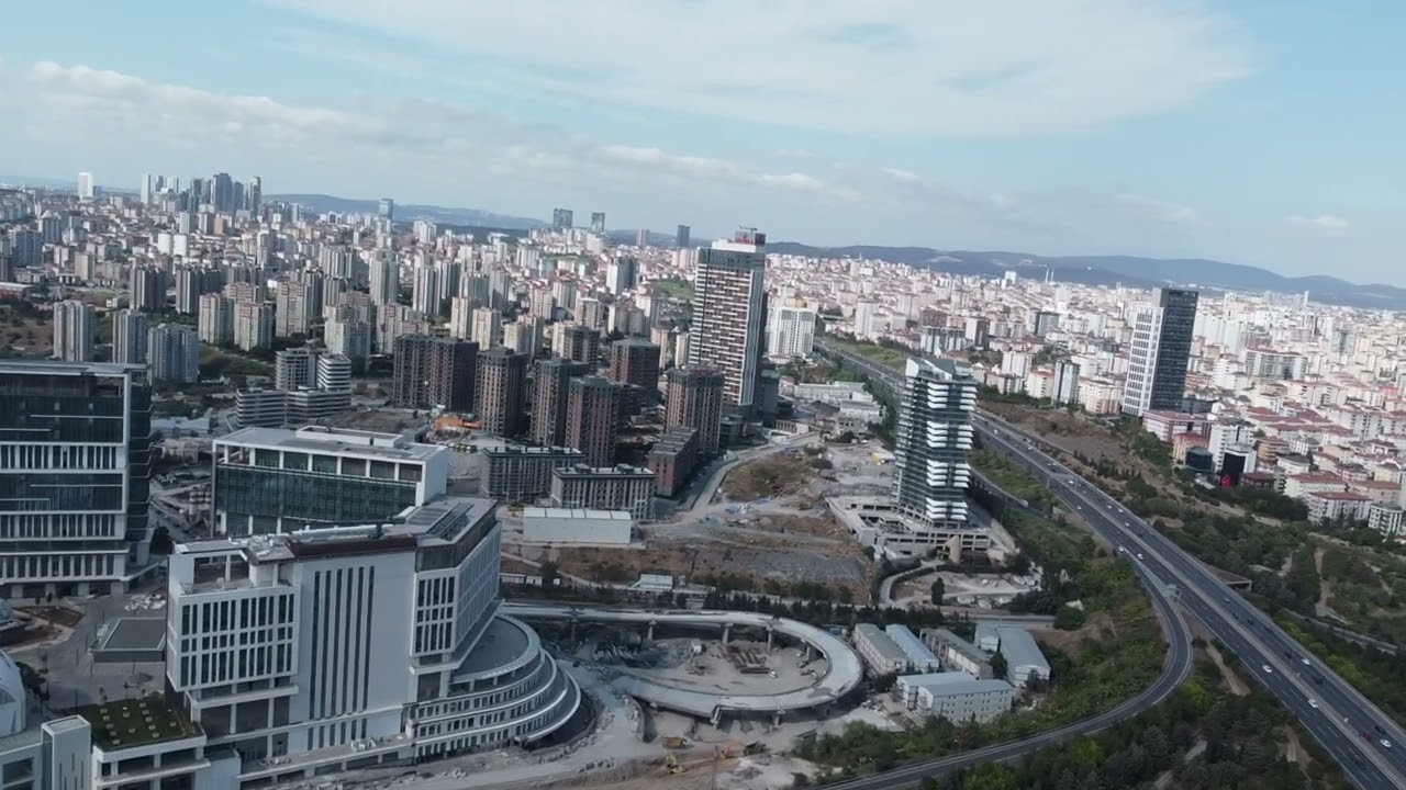 Ataşehir ve Finans Merkezi by Drone (4k). Istanbul. Türkiye