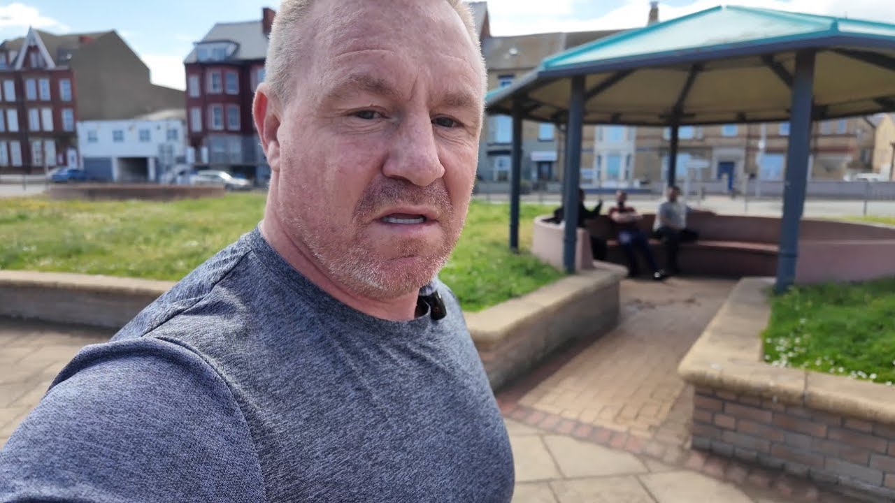 RHYL’S SKID ROW — Северный Уэльс.