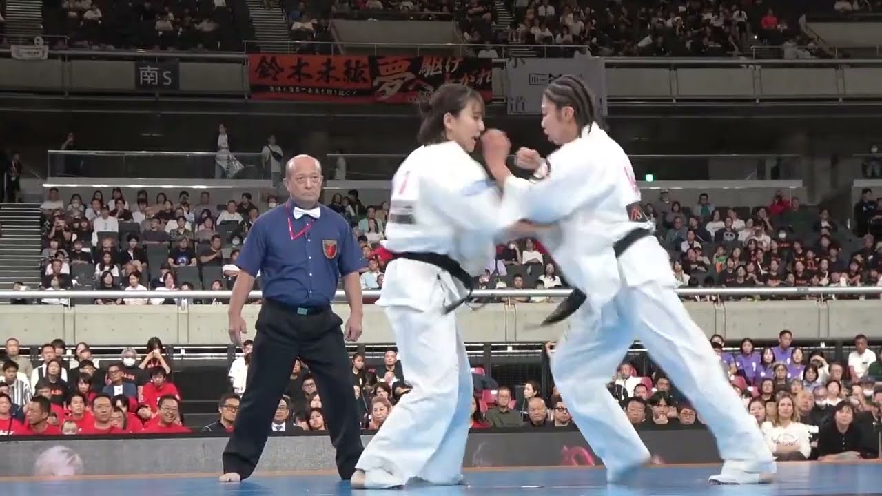 【新極真会】第57回全日本空手道選手権大会　3位決定戦　目代結菜　対　網川来夢　SHINKYOKUSHINKAI KARATE