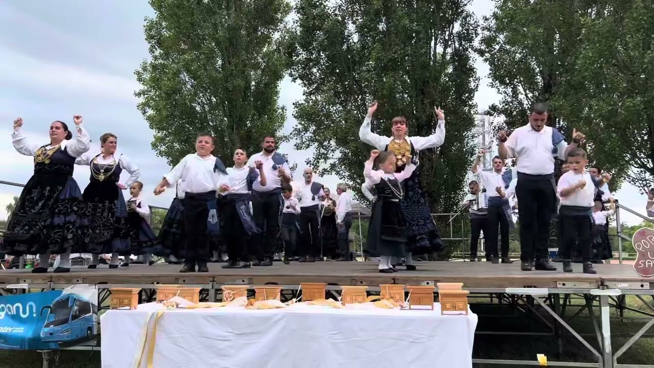 Rancho-Portugueses Unidos de Savigny & Vila Verde