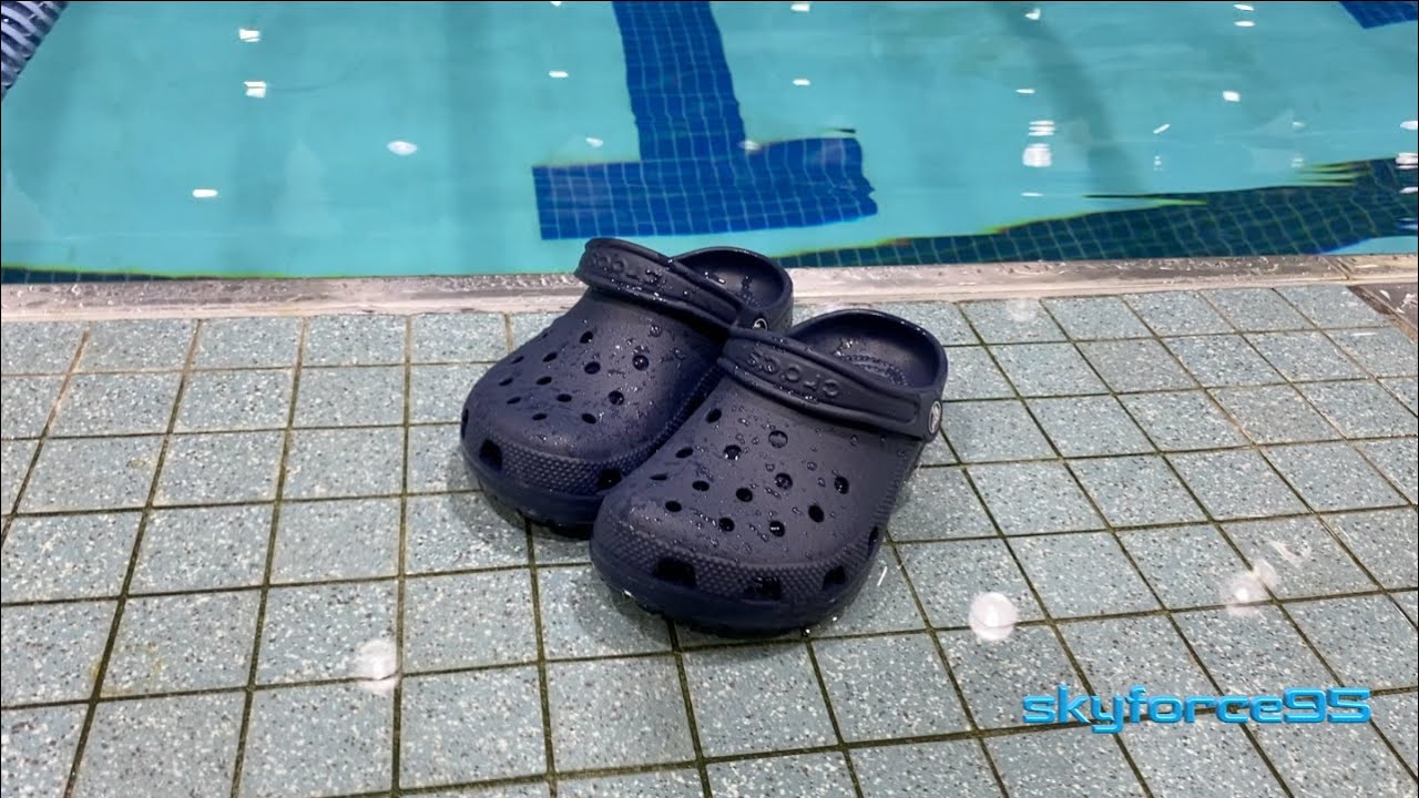 Обзор классических сабо Crocs