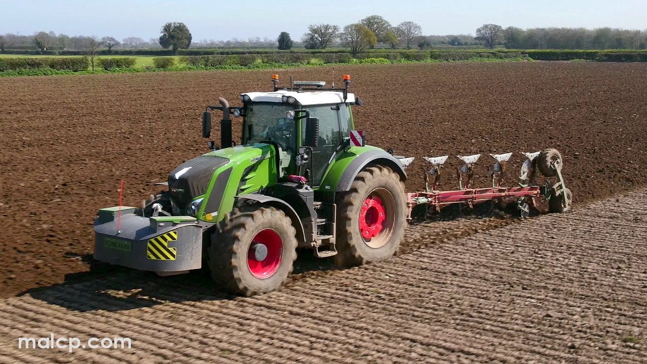 4k More of HFN's Fendt 828 Vario tractor & Kverneland LO85 seven furrow plough near Bucklesham