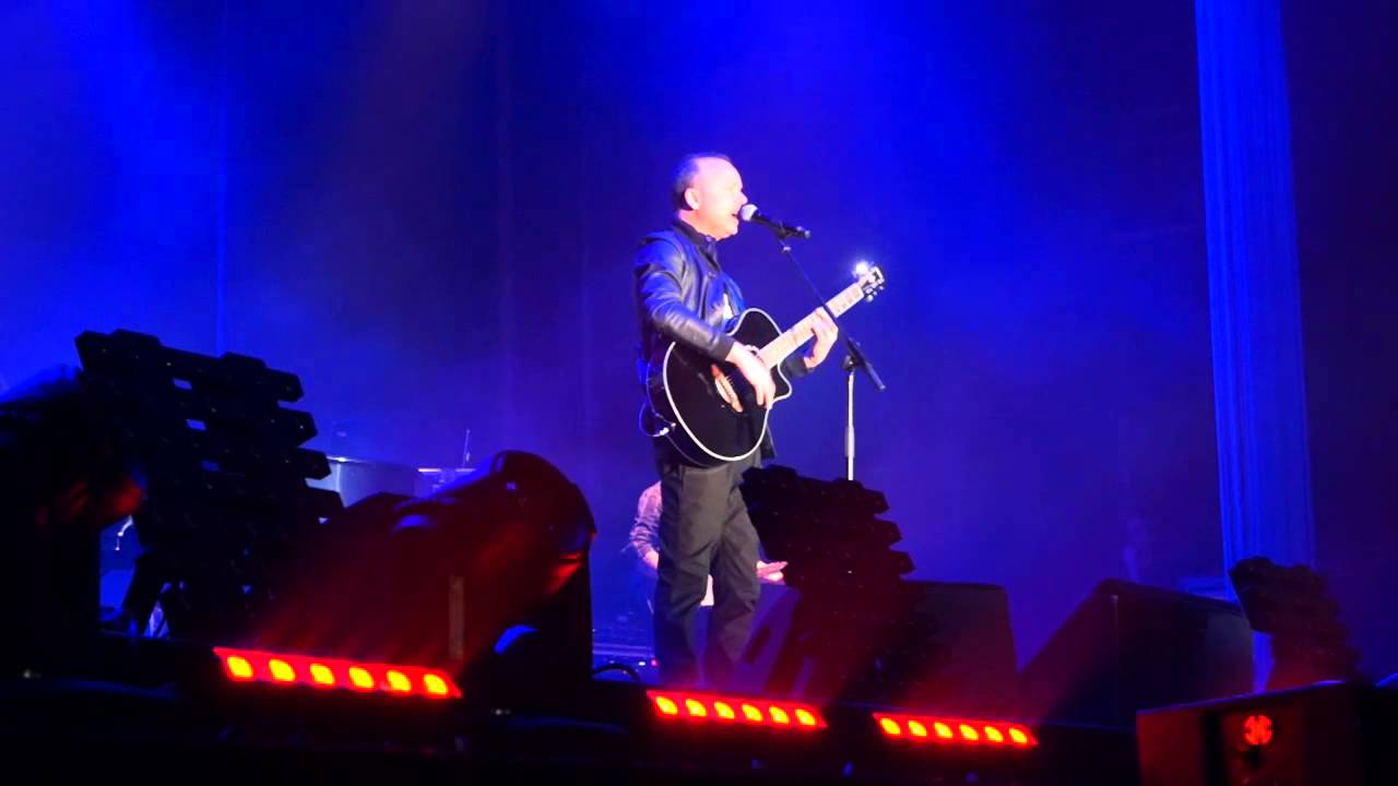 Ora Tour 2014 Gigi D'Alessio Medley Padova