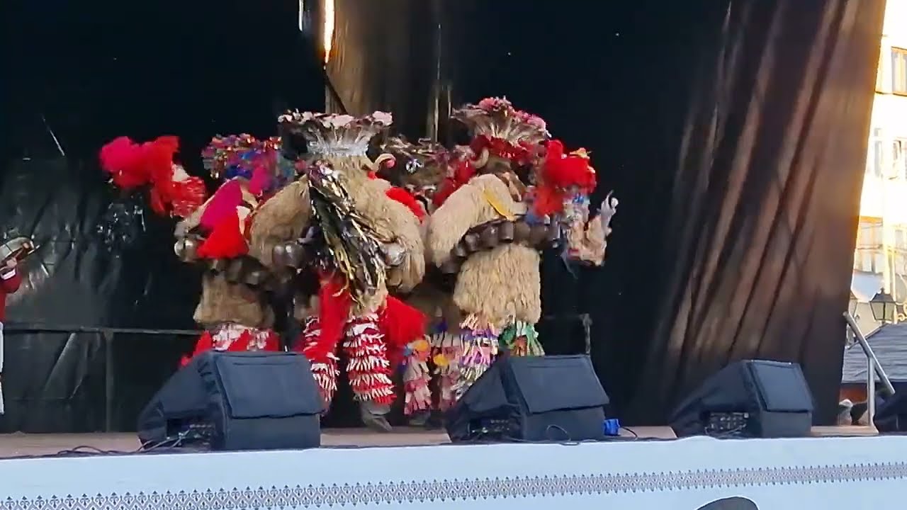 Datini si Obiceiuri de Anul Nou. Datini din Stroiesti si Caiutii din Zvoristea, 27 Decembrie 2023