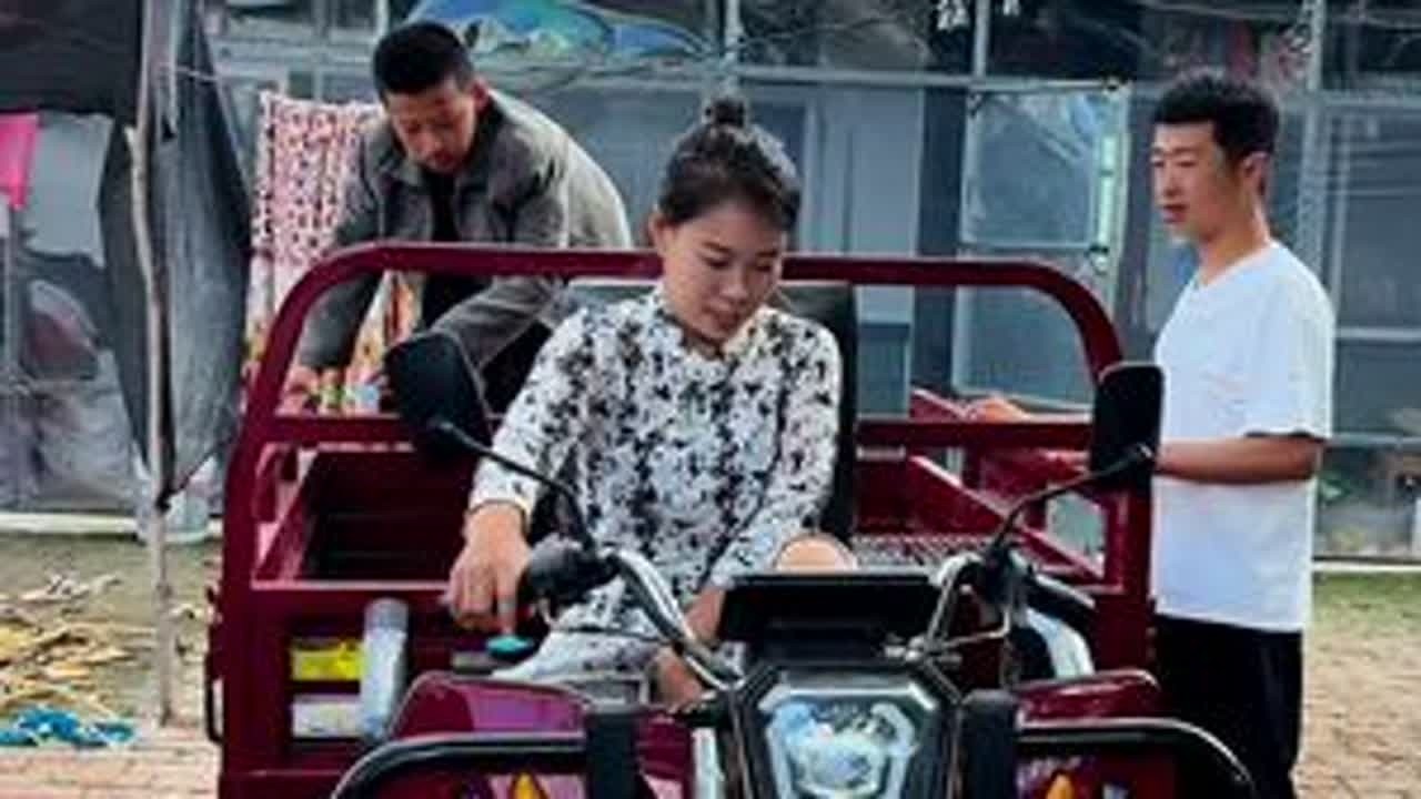 小爽把迷失方向的孩子送回去这么做对不对！#三农#记录美好的生活#记录农村人的真实生活