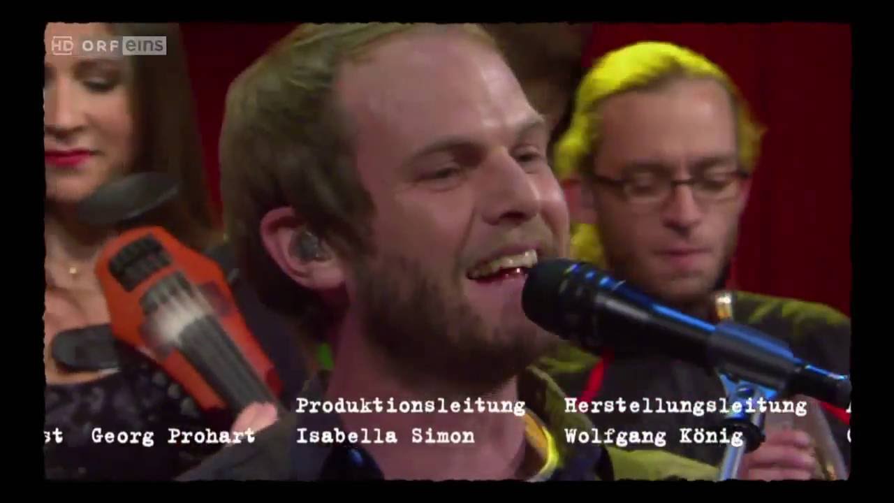 Das Geschenk - Sportfreunde Stiller & Russkaja