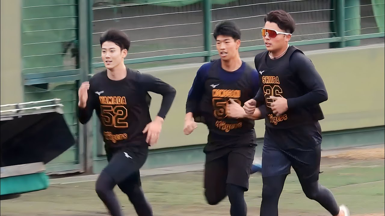 【3000m走】高卒新人コンビが壮絶なデッドヒート！終盤に独走したドラ3・山田脩也が百崎の猛烈な追い上げを振り切り1位でゴール！【阪神新人合同自主トレ】2024.1.22