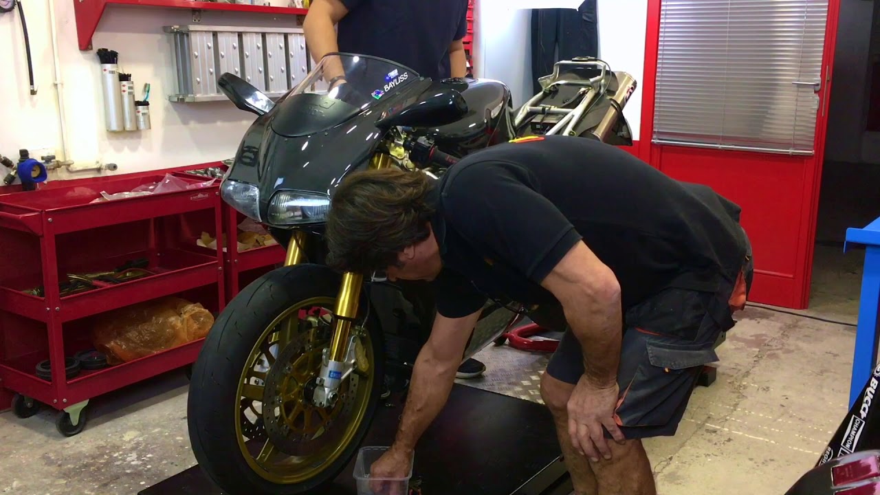 CARBONVANI DUCATI 998 BAYLISS   1