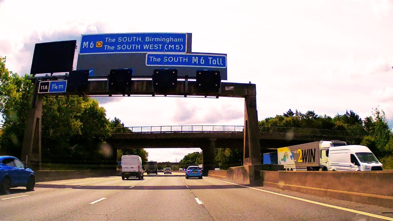 Driving from the M56 to the M6 Toll Road
