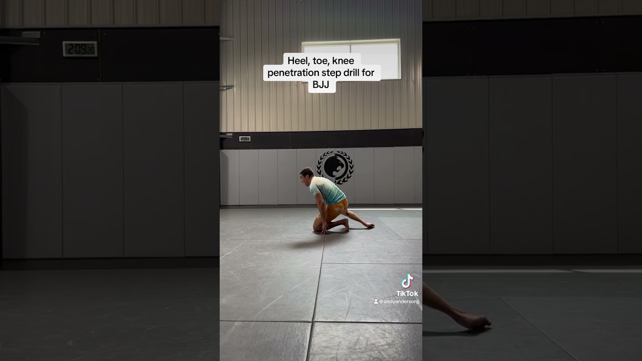 Heel, toe, knee penetration step drill for BJJ Beginners
