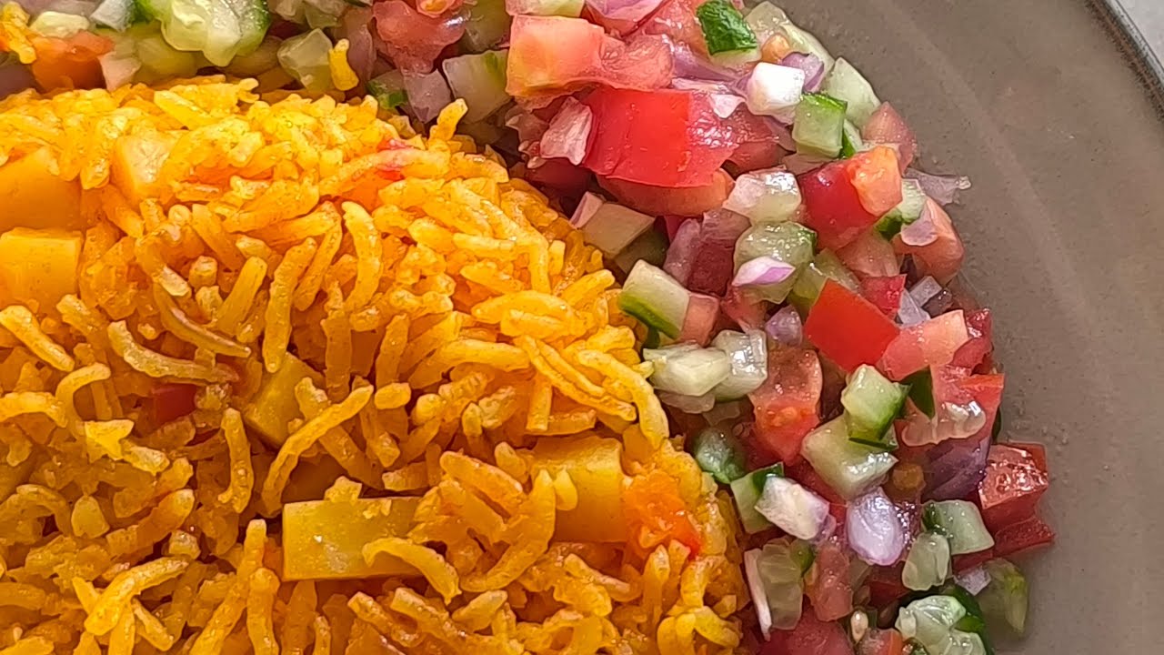 A unique way to cook rice 🍚 !! The perfect vegetarian dish for any meal