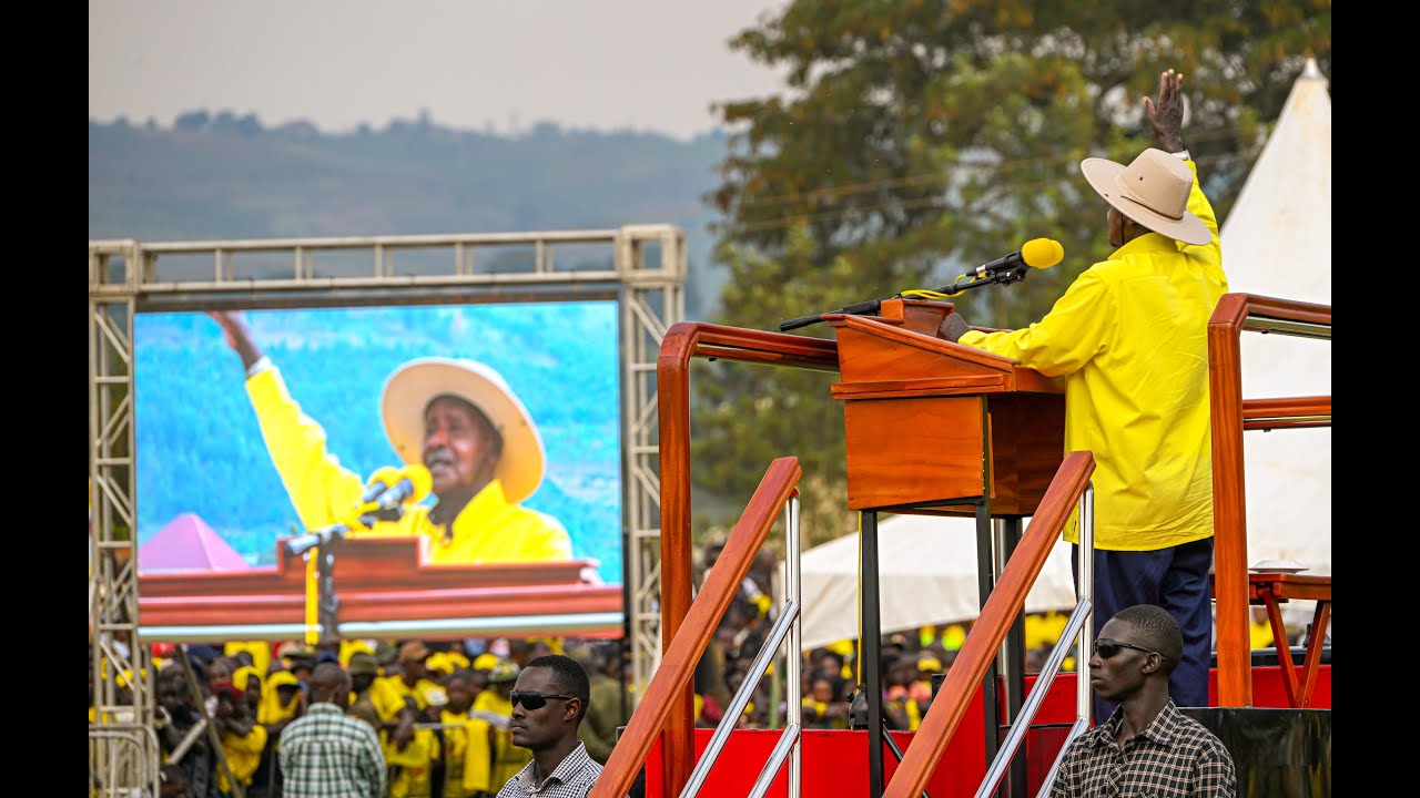 PRESIDENT MUSEVENI CAMPAIGNS IN LWENGO