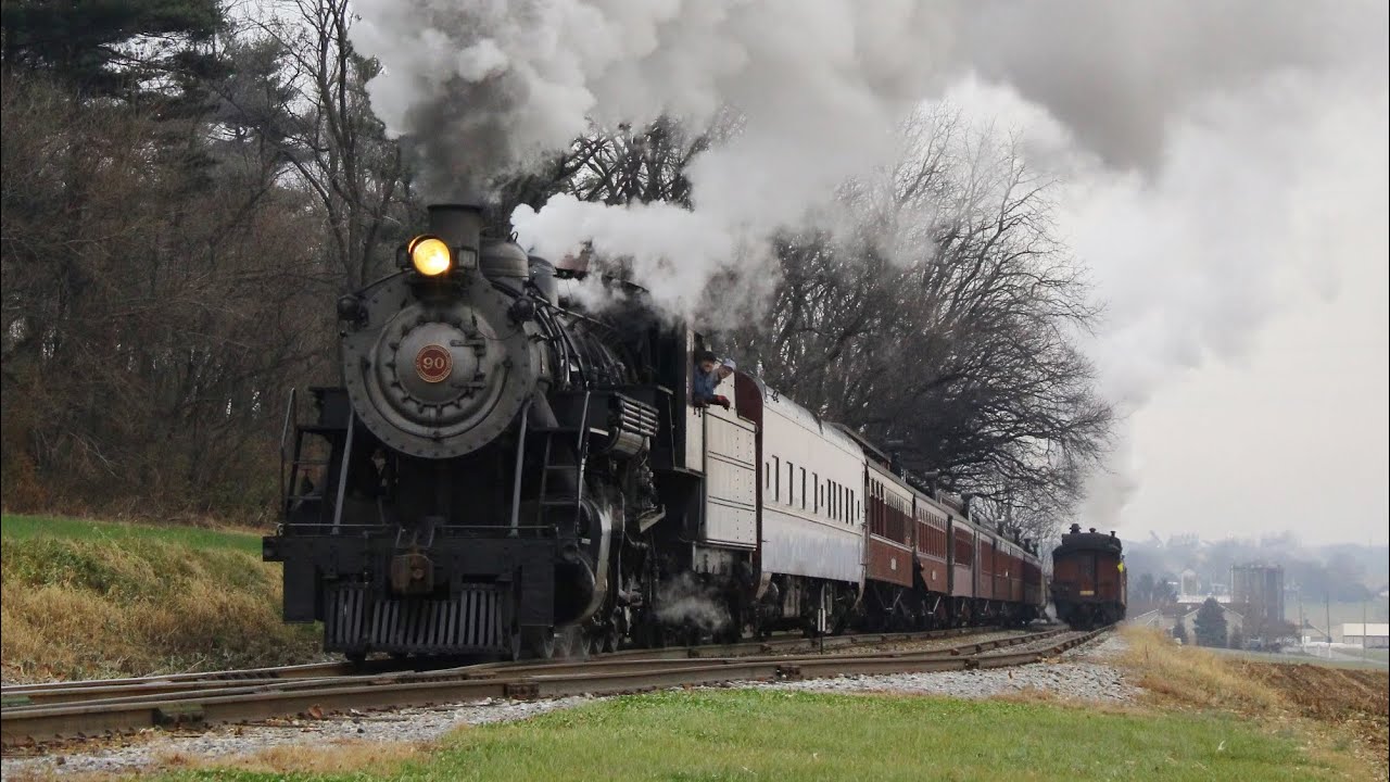 Strasburg Railroad: Holiday Steam On The Road To Paradise (HD)