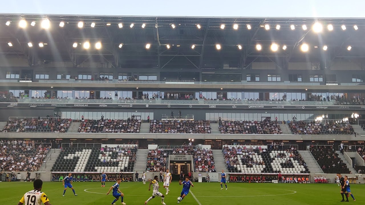 2:0 | LASK vs. Blau Weiß - Raiffeisen Arena