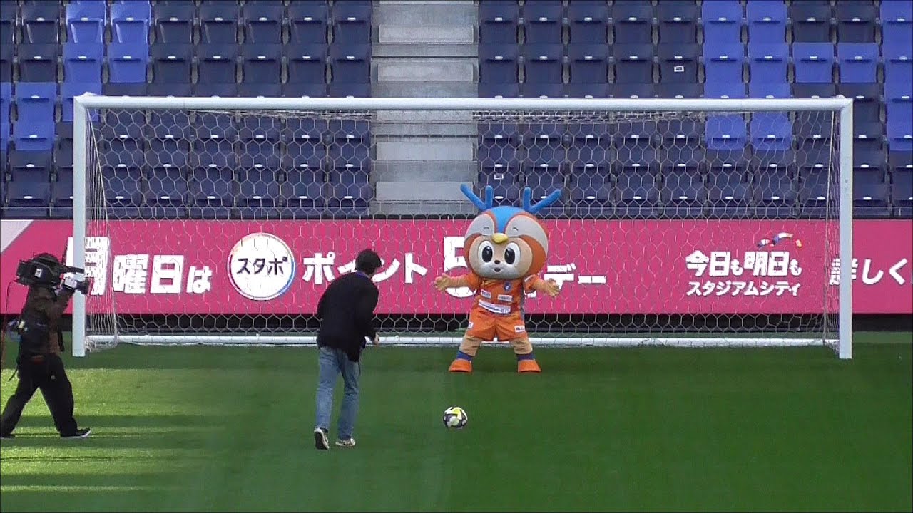 PK合戦　ヴィヴィくんVS金子昇＆藤川和　Pintスペシャル　ピーススタジアム　長崎スタジアムシティ　２０２５１２２６