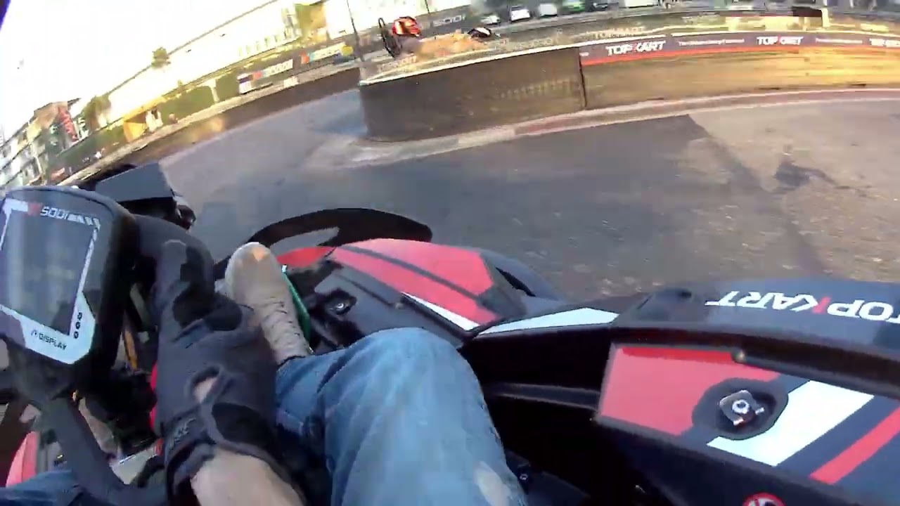 NON-STOP OVERTAKES! 🏎️💨 When Karting Becomes a Contact Sport