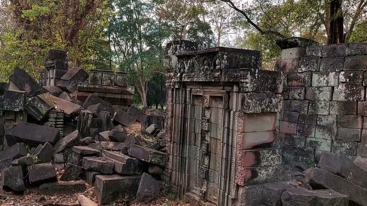 ប្រាសាទបាកាណ (ព្រះខ័នកំពង់ស្វាយ) ស្ថិតនៅឃុំរណសិរ្ស ស្រុកសង្គមថ្មី ខេត្តព្រះវិហារ