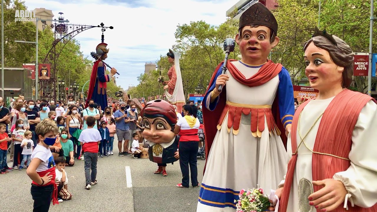 Els Elements Festiu Gegants, Nan, &Agrave;liga de la Pla&ccedil;a Nova (Barcelona Cavalcada de la Merc&egrave; 2021)