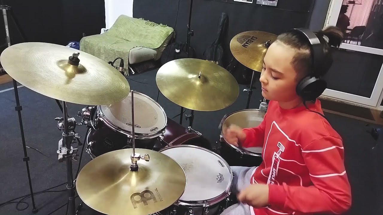 Måneskin -   I Wanna Be Your Slave. Drum cover by Alan
