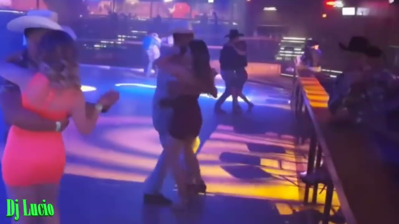 12   BAILAZO !!!! Al Estilo Tierra Caliente En Dallas Texas Parte No 3