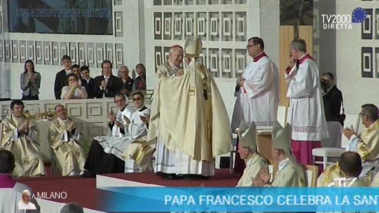 Papa Francesco a Milano, il ringraziamento del card. Angelo Scola al termine della Messa