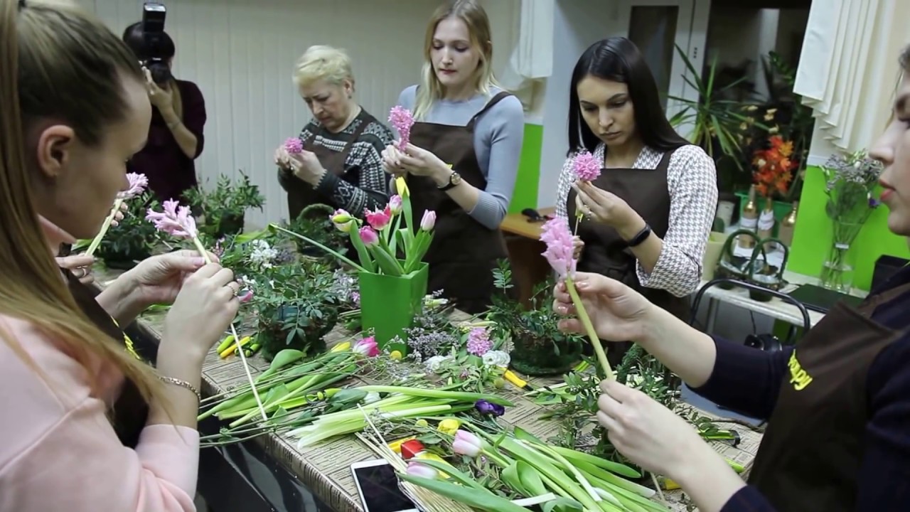 Мастер класс по флористике / Весенняя композиция / Флорист.ру