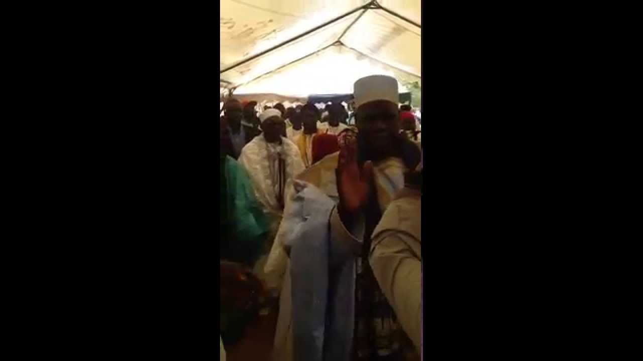 ARRIVER DU GRAND SERIGNE IBRAHIMA  DIAGNE A DIANDER 18 AVRIL 2015