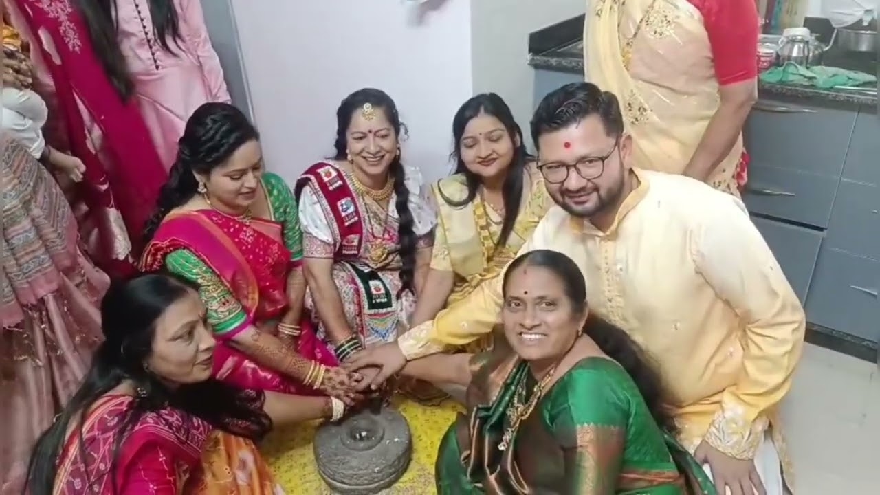 લગ્નની મોજ વિદ્યા નગર વિલાસ કાકી ને ઘેર 