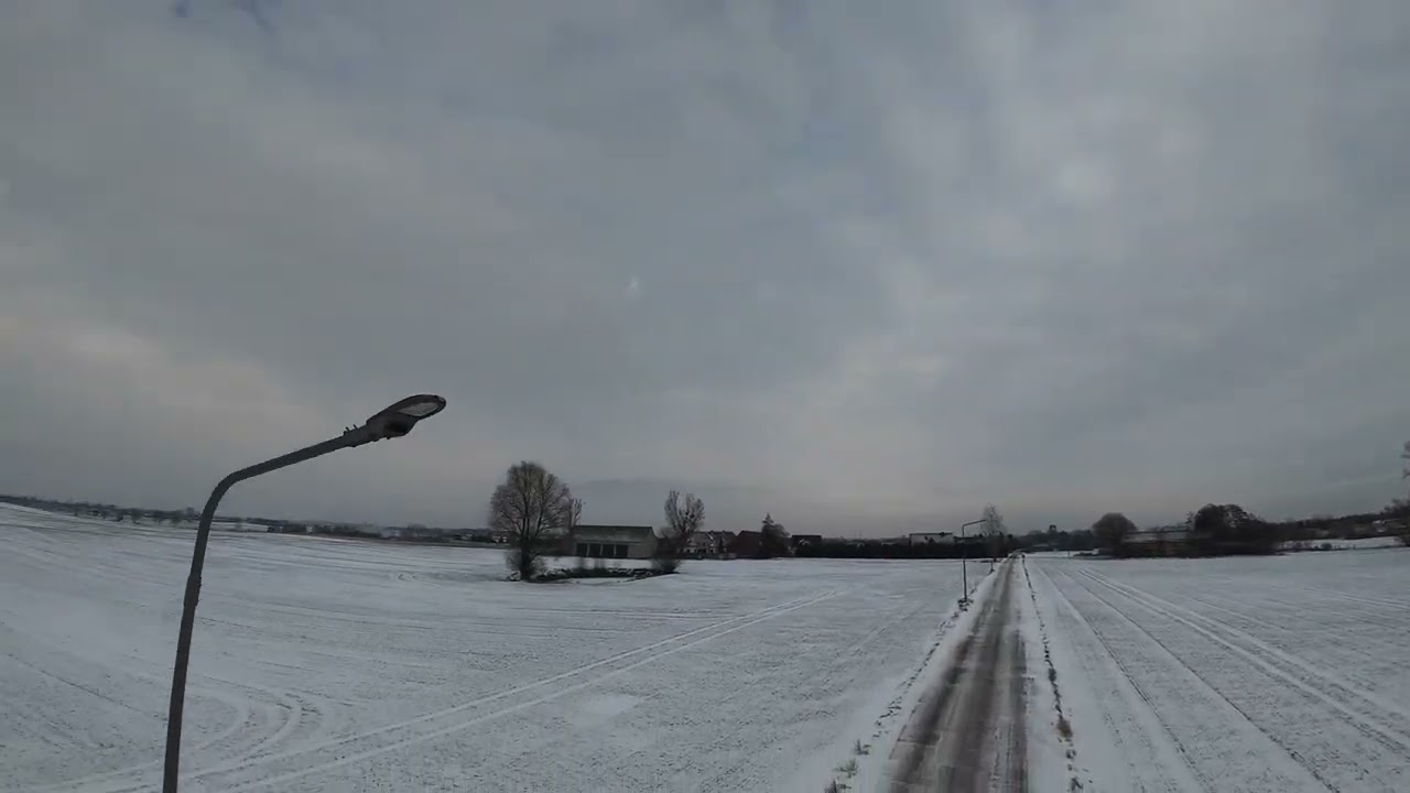 DJI AVATA 2 - first flight in 2026 with snow (05.01.2026)