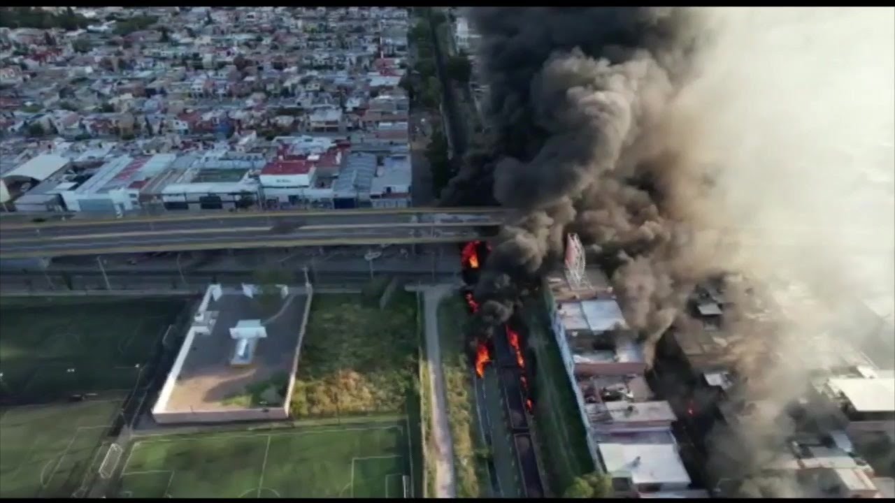 Explota pipa que quiso ganarle el paso al tren en Aguascalientes | Ciro Gómez Leyva