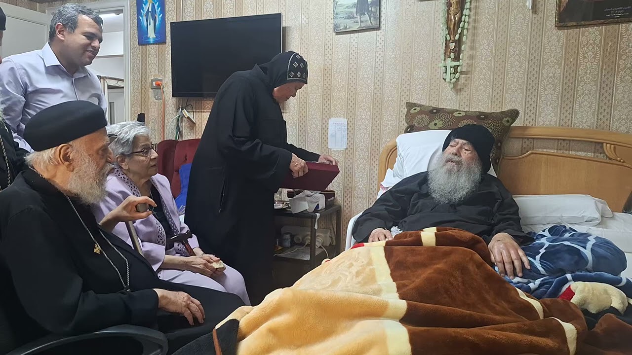 نيافة أنبا باخوميوس يرتل ويسبح مع القمص تادرس يعقوب ملطي - نوفمبر ٢٠٢٤م