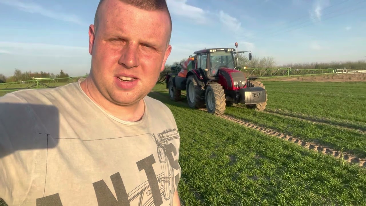 #463- Odchwaszczanie jęczmienia! Kropeczka nad i odżywienia rzepaku+ słodyszek! Ciągle wieje...