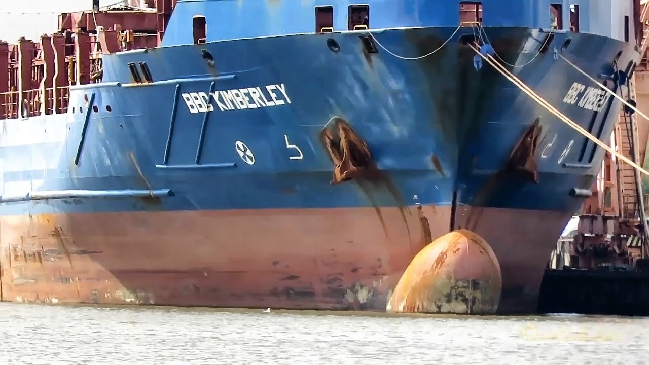 Vielzweck-Frachter Seeschiff BBC KIMBERLEY V2ED5 IMO 9407586 geared cargo seaship in Emden BJ 2009