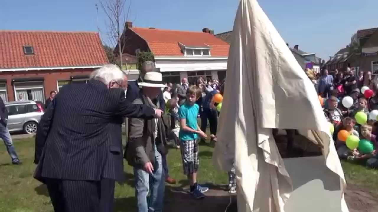 Lepelstraat kunstzinnig onthulling kunstwerk 2015-04-16