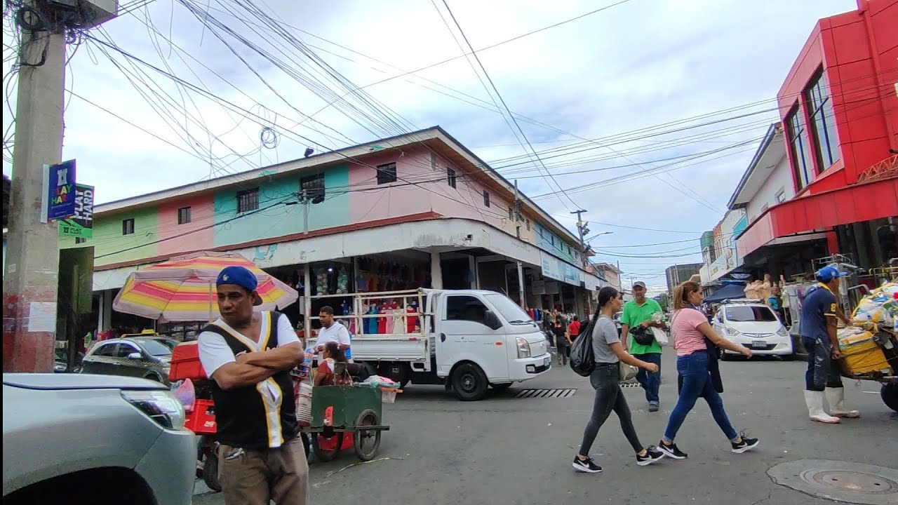 Aquí es Dónde VENDEN la ropa BARATA en el ORIENTAL👚🩳👗