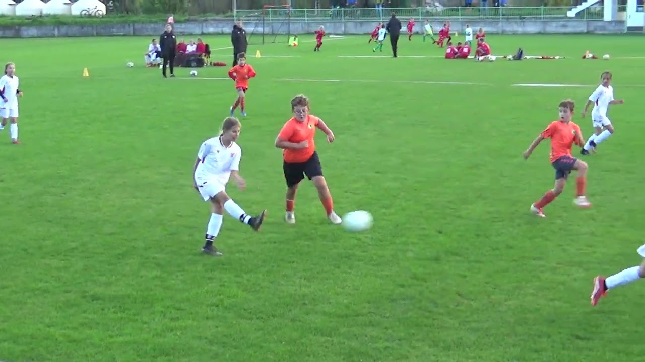 TJ Cementár Horné Srnie U11 - AS Trenčín WU12 - 1.polčas