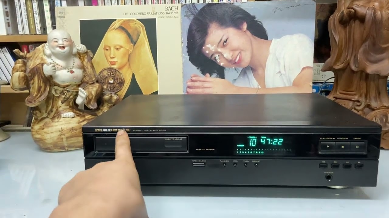 Giá 2tr6 quá ngon CD Marantz cd40 chạy chip giải mã huyền thoại TDA 1541A-R1 đọc tốt lh 0972726614