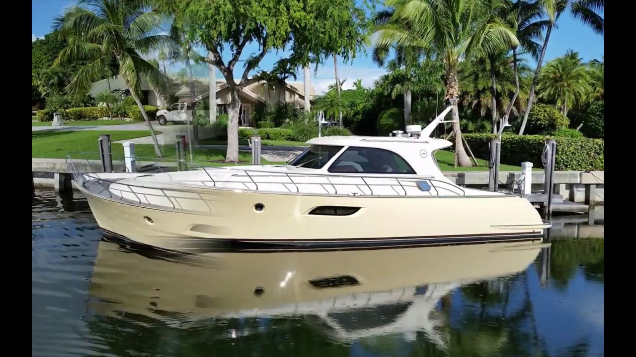 Mochi Craft 44 Dolphin For Sale