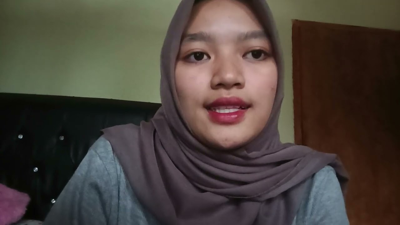 Praktek huruf (ت)|Dea Fahira|125710010